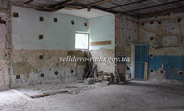 В Украинске продолжается реконструкция помещения будущей амбулатории