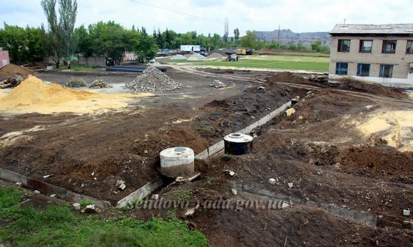 Как продвигается масштабная реконструкция стадиона «Шахтер» в Селидово