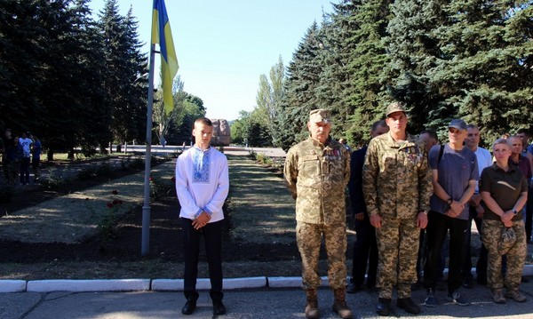 В Селидово прошли торжества по случаю Дня Государственного Флага Украины