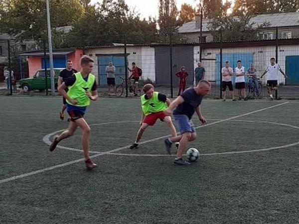 В Новогродовке состоялся городской турнир по мини-футболу