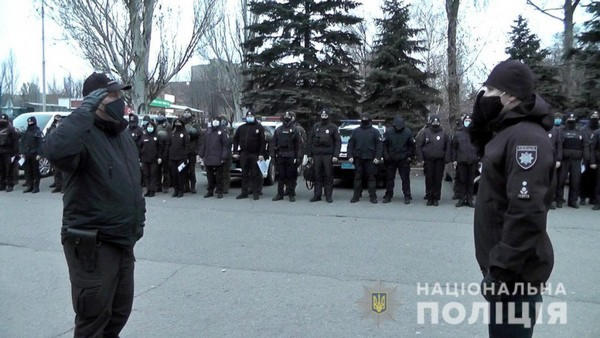 Полицейские с нацгвардейцами провели масштабную отработку в Селидово, Новогродовке, Горняке и Украинске
