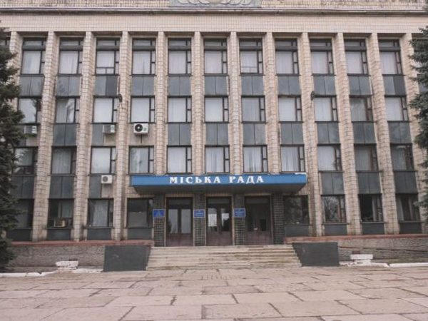 Новоизбранные депутаты Селидовского городского совета никак не могут начать работу