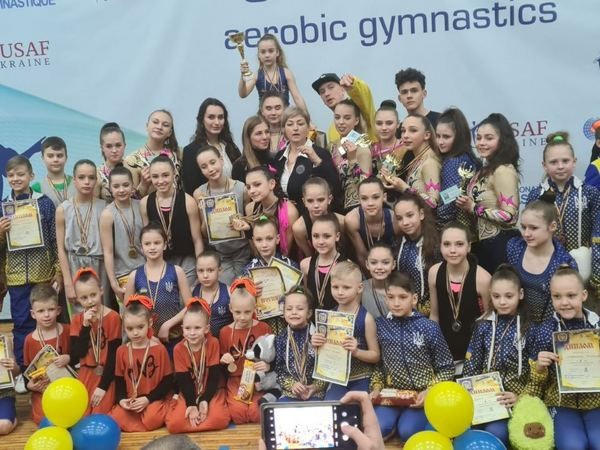 Спортсмены из Горняка заняли второе место на чемпионате Донецкой области по спортивной аэробике
