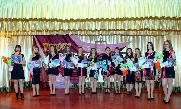 В Селидово определили победительницу конкурса талантов «Творческая Мисс»