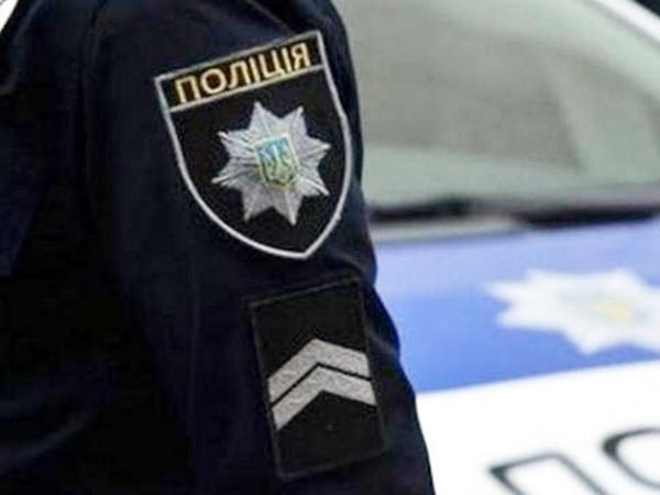 В Новогродовке пьяный водитель мопеда пытался откупиться от полицейских: чем все закончилось?
