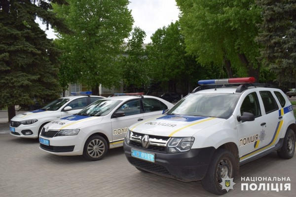 Улицы Покровска патрулируют усиленные наряды полиции
