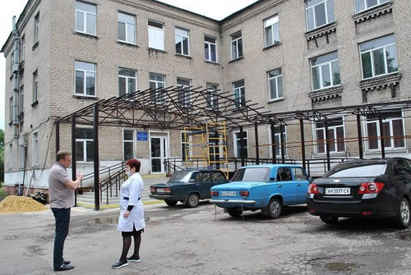 Для больницы в Новогродовке приобрели новое медицинское оборудование