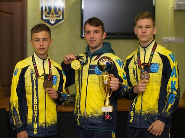 Кикбоксеры из Новогродовки завоевали 3 медали на Кубке Европы
