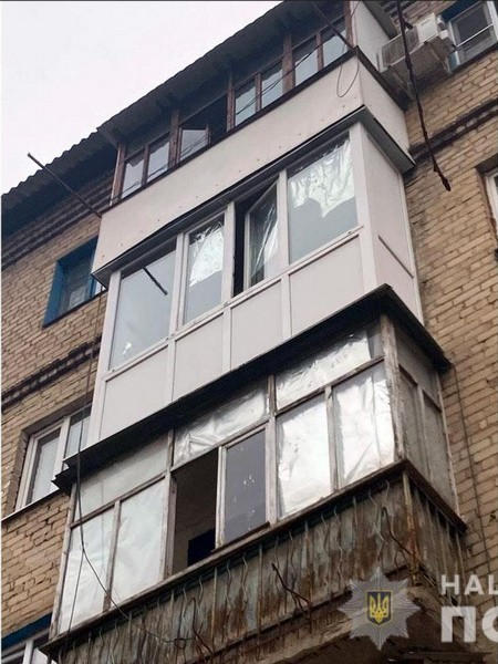 В Селидово чиновник покончил жизнь самоубийством, выпрыгнув из окна пятого этажа