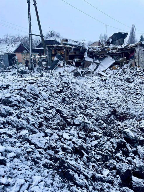 Горняк и Кураховка подверглись ракетным ударам: повреждены дома, полностью разрушен магазин