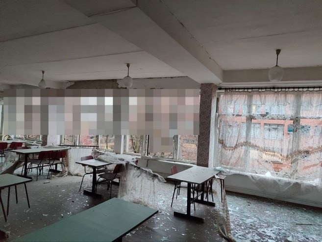 Обстріл Українська: пошкоджено навчальний заклад та багатоповерхівки