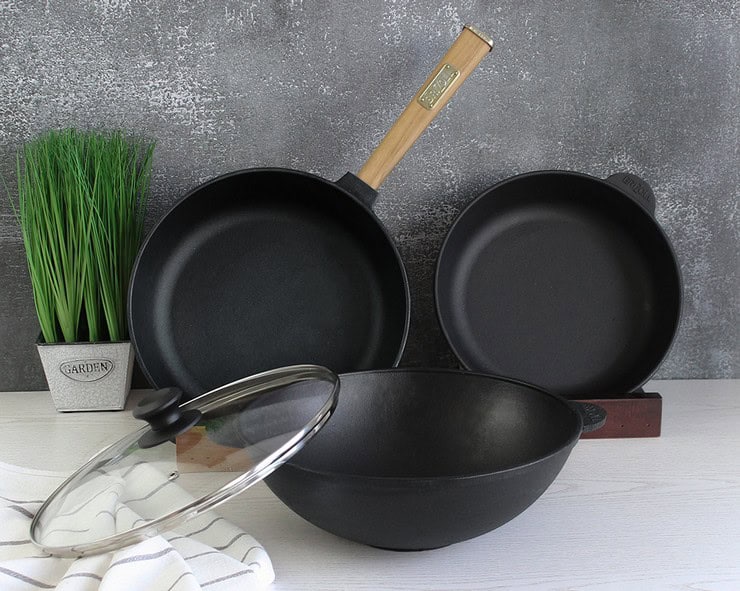 чугунная сковорода преимущества и недостатки